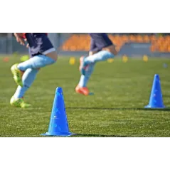 PROFESJONALNY PACHOŁEK TRENINGOWY 38 CM ŻÓŁTY Z OTWORAMI YAKIMA SPORT