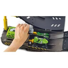 TOR HOT WHEELS MONSTER TRUCKS PĘTLA ZESTAW 4+ - Mattel