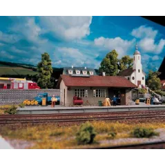 MODEL KOLEJOWY DO SKLEJANIA H0 MAGAZYN SKALA 1:87 PIKO 14+