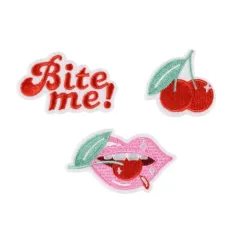 NAPRASOWANKI
3 SZTUKI KISS ME PARTYDECO