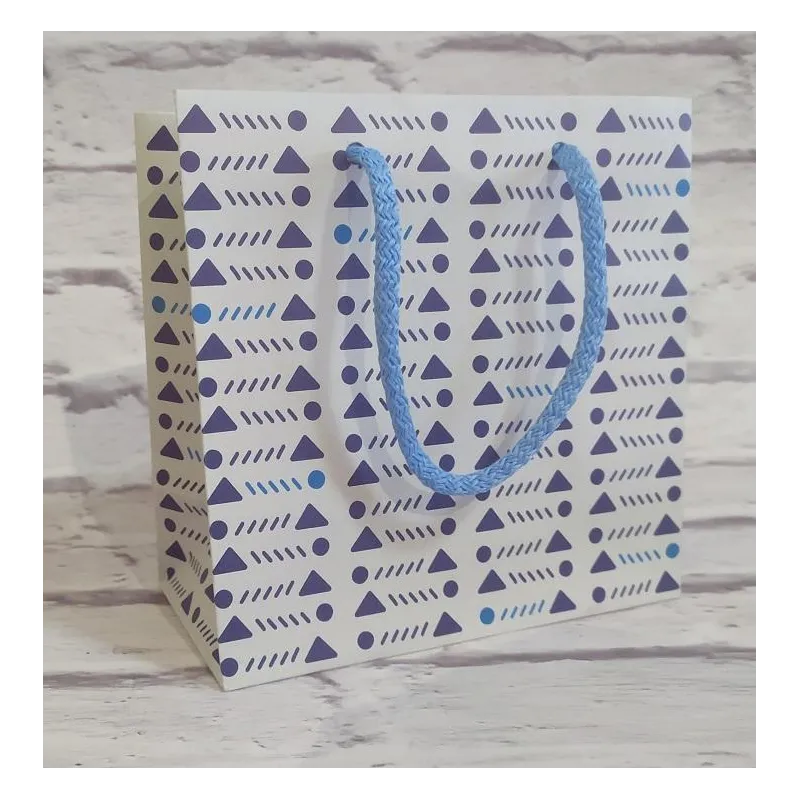 TOREBKA PREZENTOWA 15 X 15 X 8 CM - Europapier