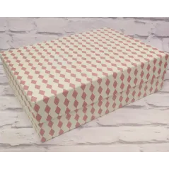PUDEŁKO OZDOBNE KREMOWE W ROMBY 31 X 21 X 10CM - Panon