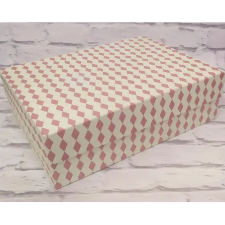 PUDEŁKO OZDOBNE KREMOWE W ROMBY 31 X 21 X 10CM - Panon