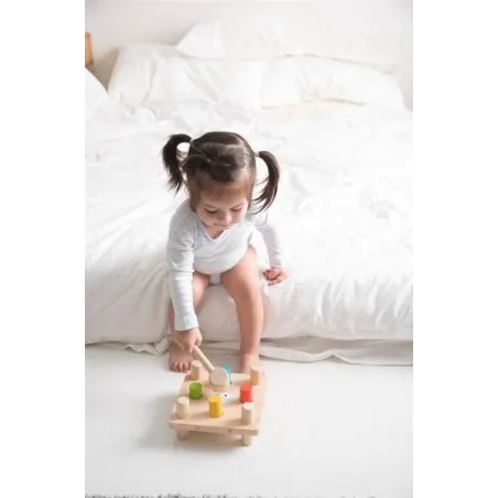 Drewniana Plansza Z Kołkami I Młotkiem Plan Toys 12M+