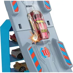 TOR HOT WHEELS RYWALIZACJA MISTRZÓW  ZESTAW Z SAMOCHODEM 4+