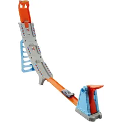 TOR HOT WHEELS RYWALIZACJA MISTRZÓW  ZESTAW Z SAMOCHODEM 4+