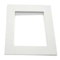 TRADYCYJNA RAMKA NA ZDJĘCIA PASSE PARTOUT 21X30 CM BIAŁA