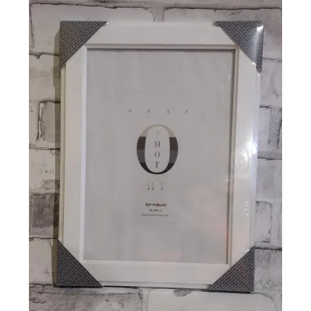 Ramka Do Zdjęcia 21X30 Biała London Ramka Do Zdjęcia 21X30 Biała London