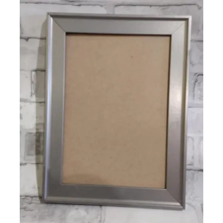 RAMKA NA ZDJĘCIE DUŻA SREBRNA 36 X 27 CM II GATUNEK - Nielsen