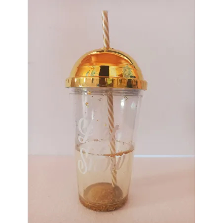 KUBEK Z POKRYWKĄ I SŁOMKĄ ZŁOTY 500 ML
