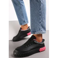 CZARNE SNEAKERSY NA TŁOCZONEJ PLATFORMIE OZDOBIONE ŁAŃCUCHEM ROZMIAR 39