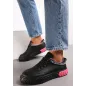 Czarne Sneakersy Na Tłoczonej Platformie Ozdobione Łańcuchem Rozmiar 39