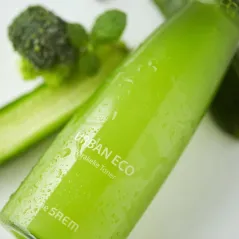 WEGAŃSKI I NAWILŻAJĄCY TONIK DO TWARZY URBAN ECO HARAKEKE 180ML