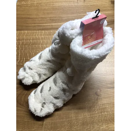 SKARPETO-KAPCIE KREMOWE PIÓRA 39-40 - Sockswear