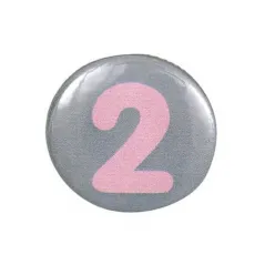 PRZYPINKA 2,5CM CYFRA 2