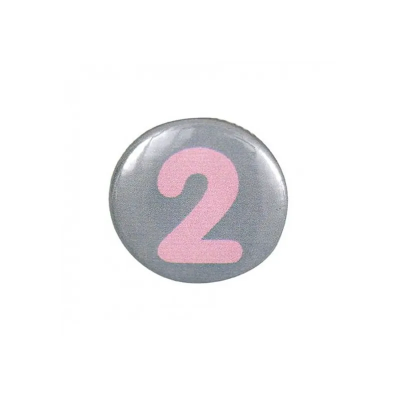 PRZYPINKA 2,5CM CYFRA 2