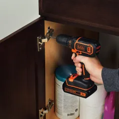 WIERTARKO-WKRĘTARKA AKUMULATOROWA BLACK&DECKER, ZESTAW 80 AKCESORIÓW W WALIZCE