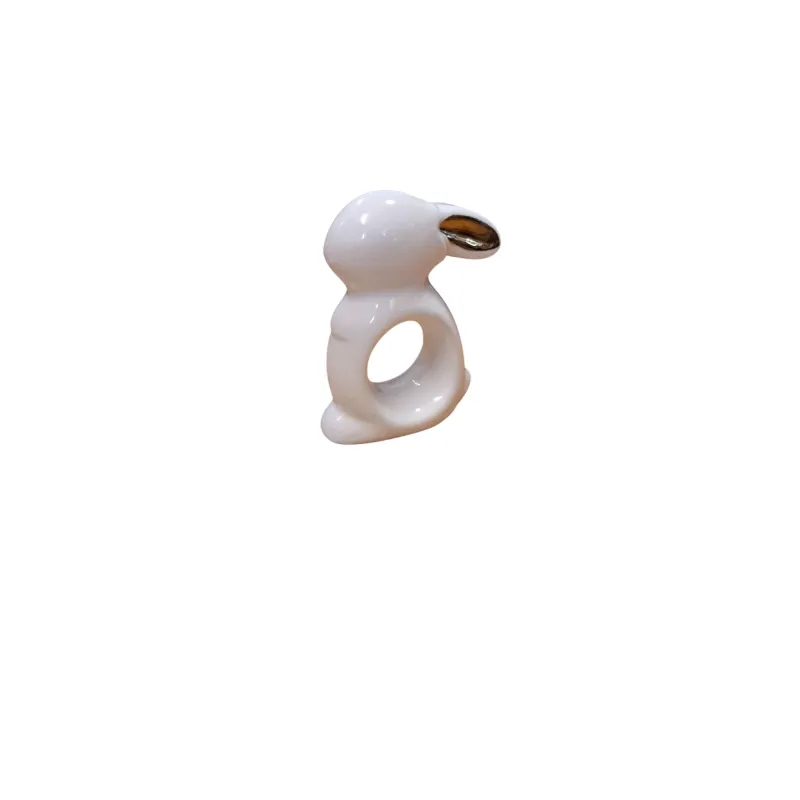 FIGURKA CERAMICZNA ZAJĄCZEK