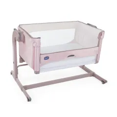 ŁÓŻECZKO DOSTAWNE Z REGULACJĄ WYSOKOŚCI I FUNKCJĄ KOŁYSKI CHICCO NEXT2ME MAGIC CANDY PINK