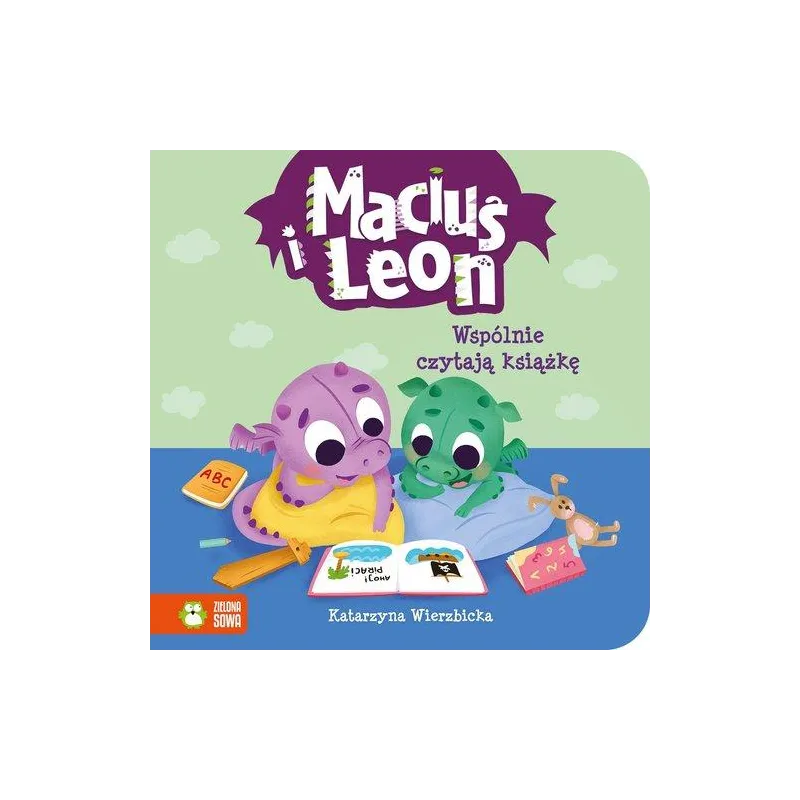 MACIUŚ I LEON WSPÓLNIE CZYTAJĄ KSIĄŻKĘ