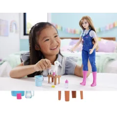 LALKA BARBIE WETERYNARKA NA FARMIE + AKCESORIA MATTEL 3+