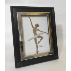 RAMKA DO ZDJĘĆ CZARNO-SREBRNA 19 x 24 CM - Panon