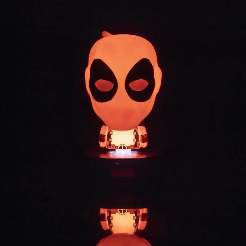 LAMPKA NA BIURKO MARVEL ICONS DEADPOOL LIGHT