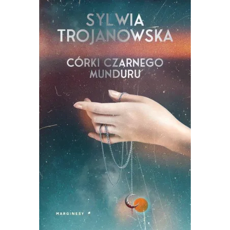 CÓRKI CZARNEGO MUNDURU
