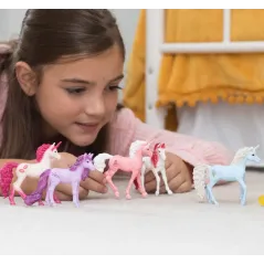 FIGURKA JEDNOROŻEC BLUEBERRY CUPCAKE – KOLEKCJA BAYALA SCHLEICH 5+