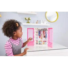 BARBIE MODNA SZAFA NA UBRANKA DLA LALEK 3+