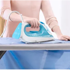 ŻELAZKO PAROWE BRAUN TEXSTYLE 3 SI3053BL – CERAMICZNA STOPA FREEGLIDE 3D