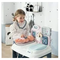 CENTRUM OPIEKI DLA LALEK BABY CARE 27 ELEMENTÓW 3+ - Smoby