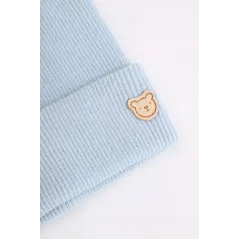 BŁĘKITNA CZAPKA DLA NIEMOWLĄT Z USZKAMI 3–6 M COCCODRILLO