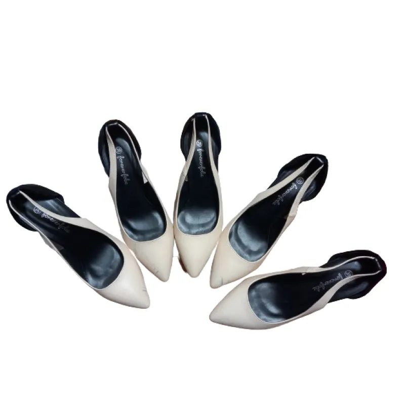 BEŻOWO-CZARNE SZPILKI ROZMIAR 37 II GATUNEK