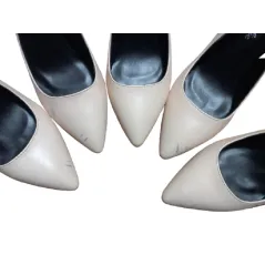 Beżowo-Czarne Szpilki Rozmiar 37 Ii Gatunek