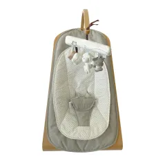 Drewniany Bujaczek Light Grey + Pałąk Z  Zabawkami Luppee 0+