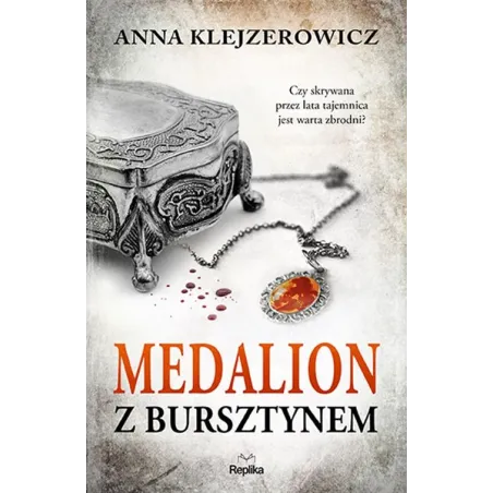 Medalion Z Bursztynem