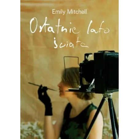 OSTATNIE LATO ŚWIATA Emily Mitchell - Muza