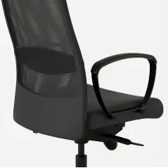 KRZESŁO BIUROWE ERGONOMICZNE IKEA MARKUS VISSLE CIEMNOSZARE Z ZAGŁÓWKIEM